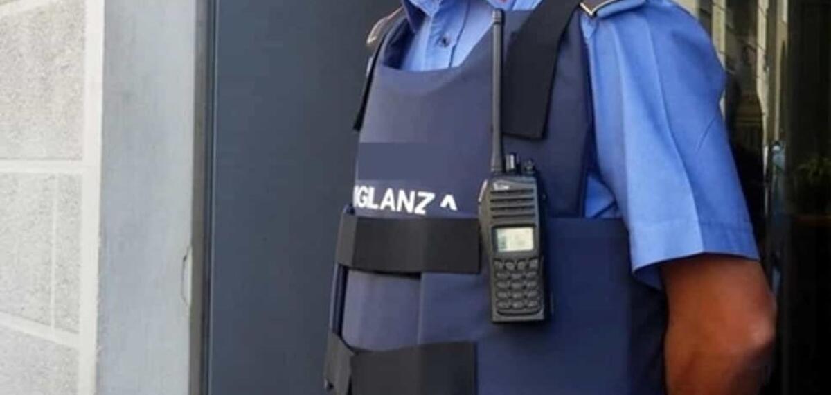 "Condizioni di lavoro precarie", guardie giurate: "Ancr non rispetta nostri diritti" -