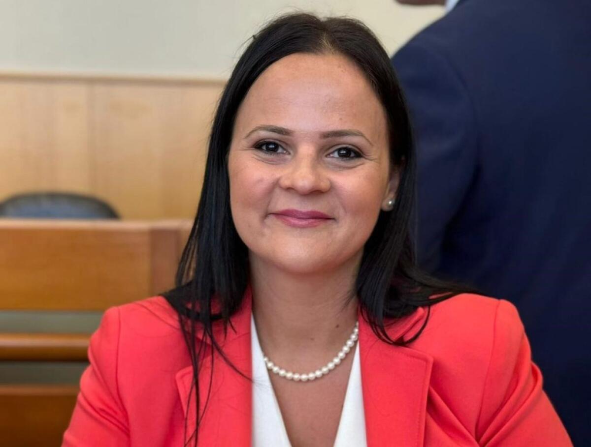 Porto, Cavallo: "Grande soddisfazione per l'accordo attuativo, frutto del lavoro di FdI" - Il consigliere FdI Sara Cavallo