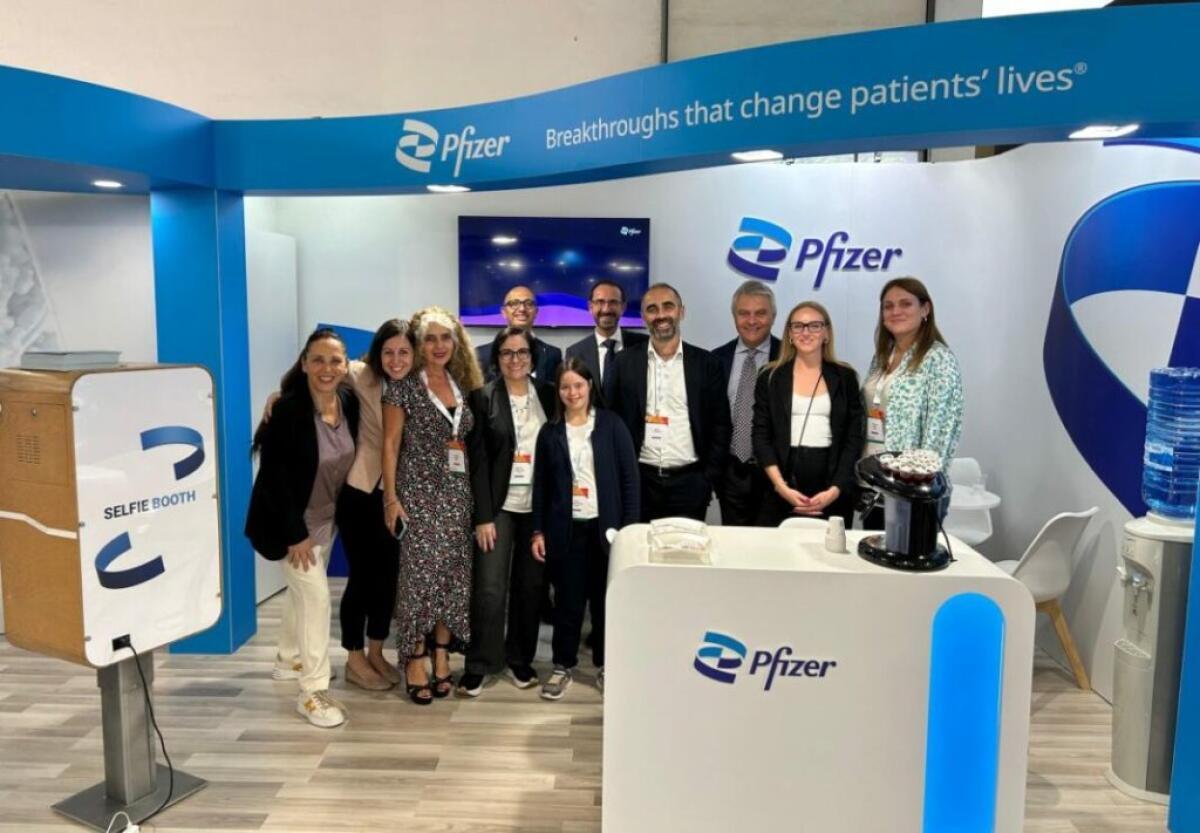 Si rinnova la partnership tra Pfizer e cooperativa Vite Vere Down Dadi - 