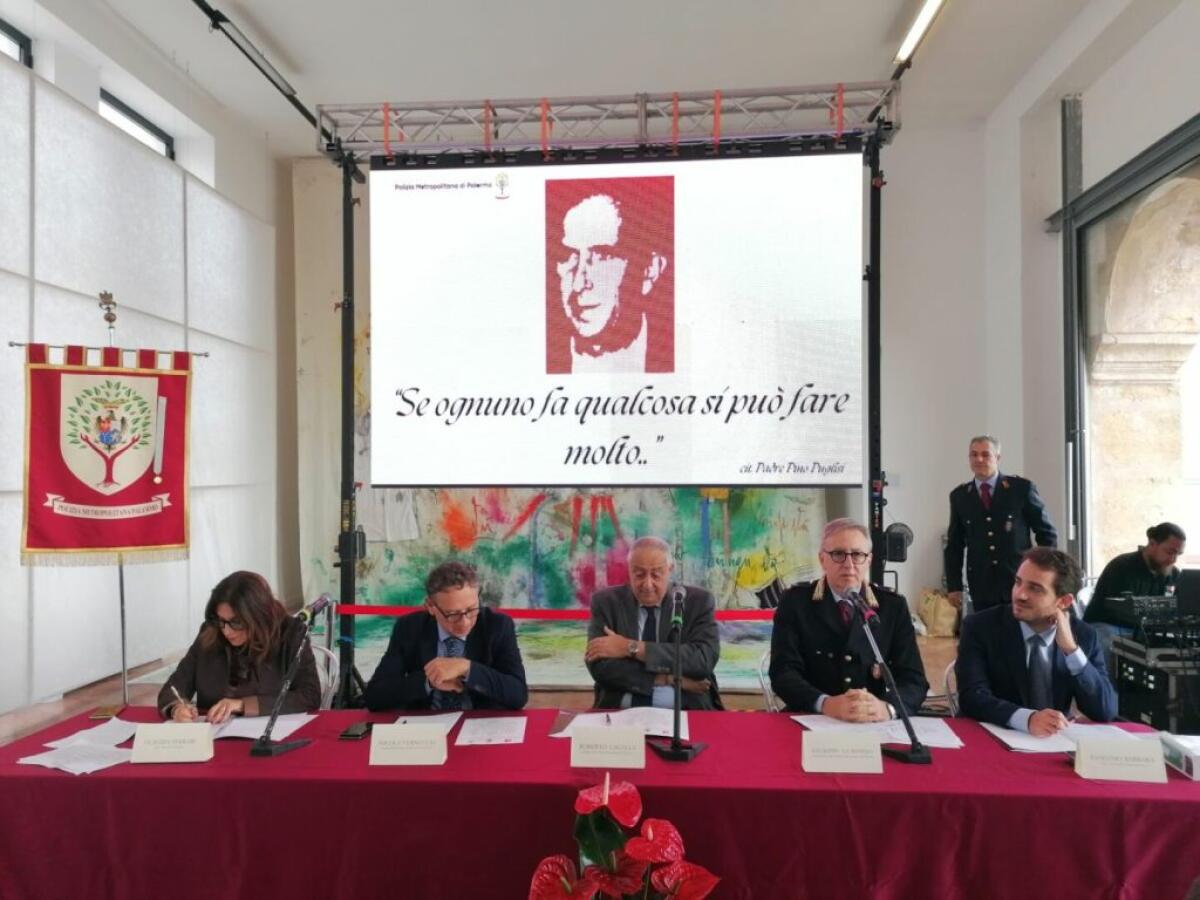 Giro di vite contro l’abbandono dei rifiuti a Palermo, in azione telecamere mobili - 