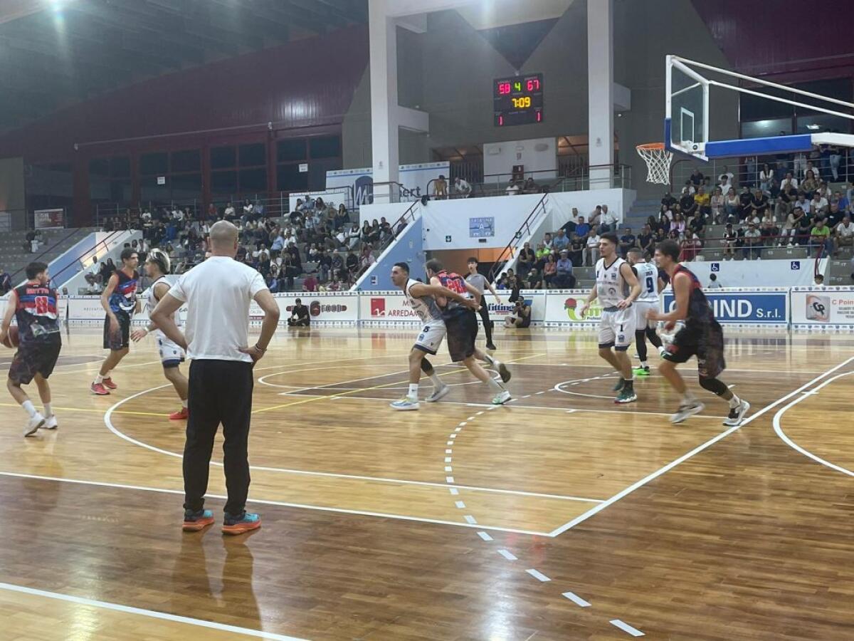 Esordio con sconfitta interna per il Basket Gela, passa l'Alfa Catania - 