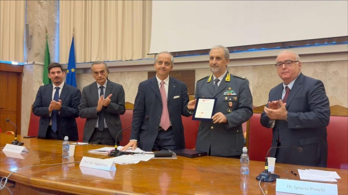 Premio “Legalità Fiscale” al generale Gibilaro, Cuva “Diffondiamo nuova cultura” - 