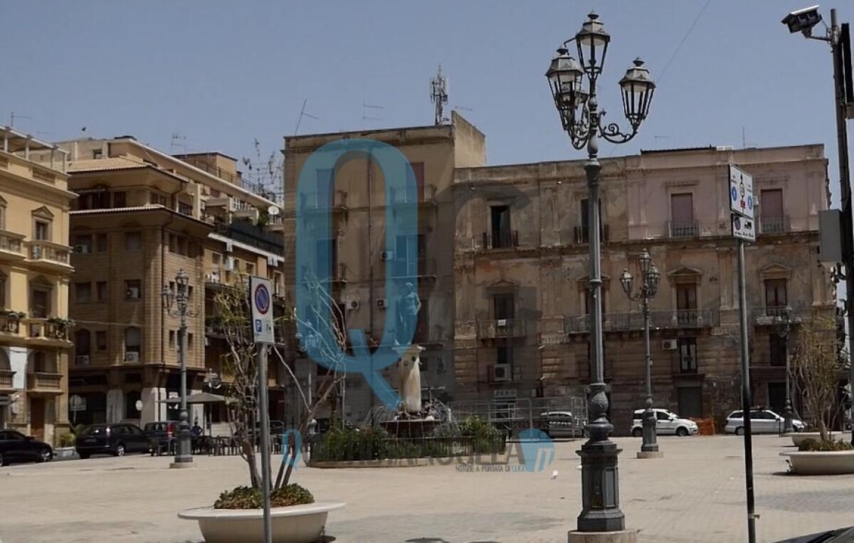 Tassa di soggiorno, no secco da Confcommercio: "Si colpisce un settore già in difficoltà" - Piazza Umberto I