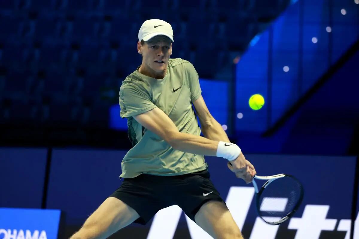 Sinner batte De Minaur al debutto alle Atp Finals - 