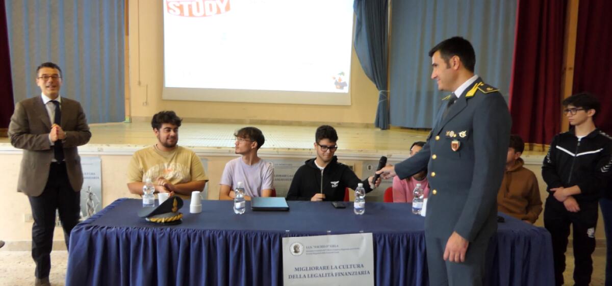 Legalità finanziaria, i liceali si mettono in gioco - 