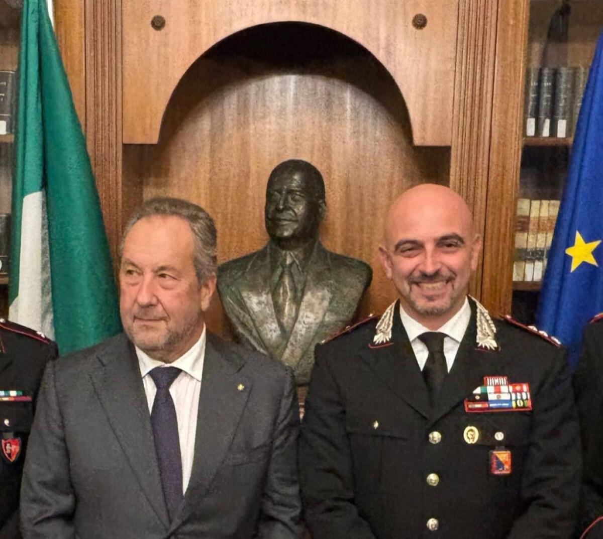 Onorificenza al merito della Repubblica, riconoscimento al tenente colonnello Montemagno - 