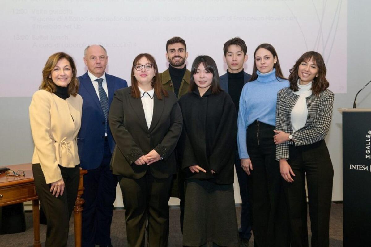 Fondazione Intesa Sanpaolo Ente Filantropico consegna le borse di studio - 