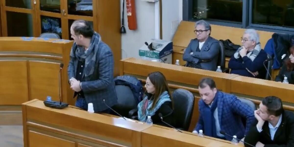 Ancora variazioni di bilancio, ok fondi Asacom: affondo Giudice, "opposizione irrispettosa" - 