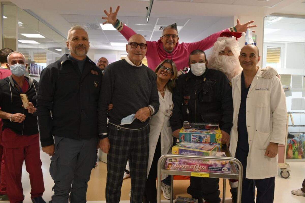 Babbo Natale e i campioni del mondo Graziani e Lucchetta all’Ismett di Palermo - 