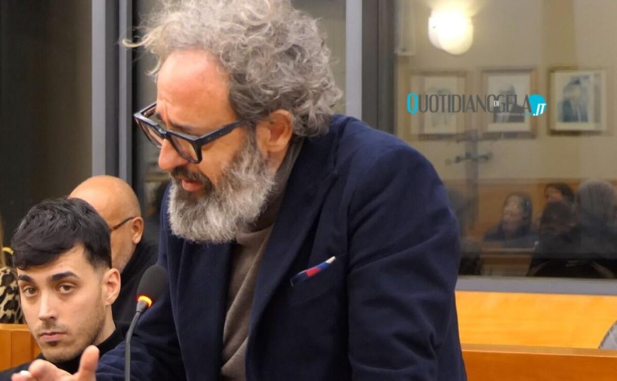 "Stanziamenti su più fronti per la città", Castellana: "M5s con Di Paola e Di Stefano per la rinascita" - Il capogruppo M5s Francesco Castellana