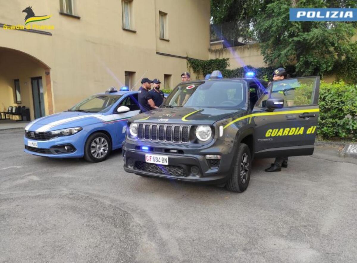 Gdf Reggio Emilia, frode fiscale con utilizzo fatture false per 37 mln - 