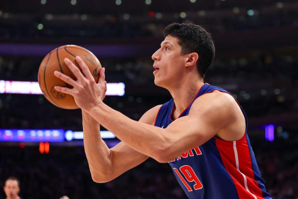 Sconfitta esterna per Detroit, Okc e New York inarrestabili - 