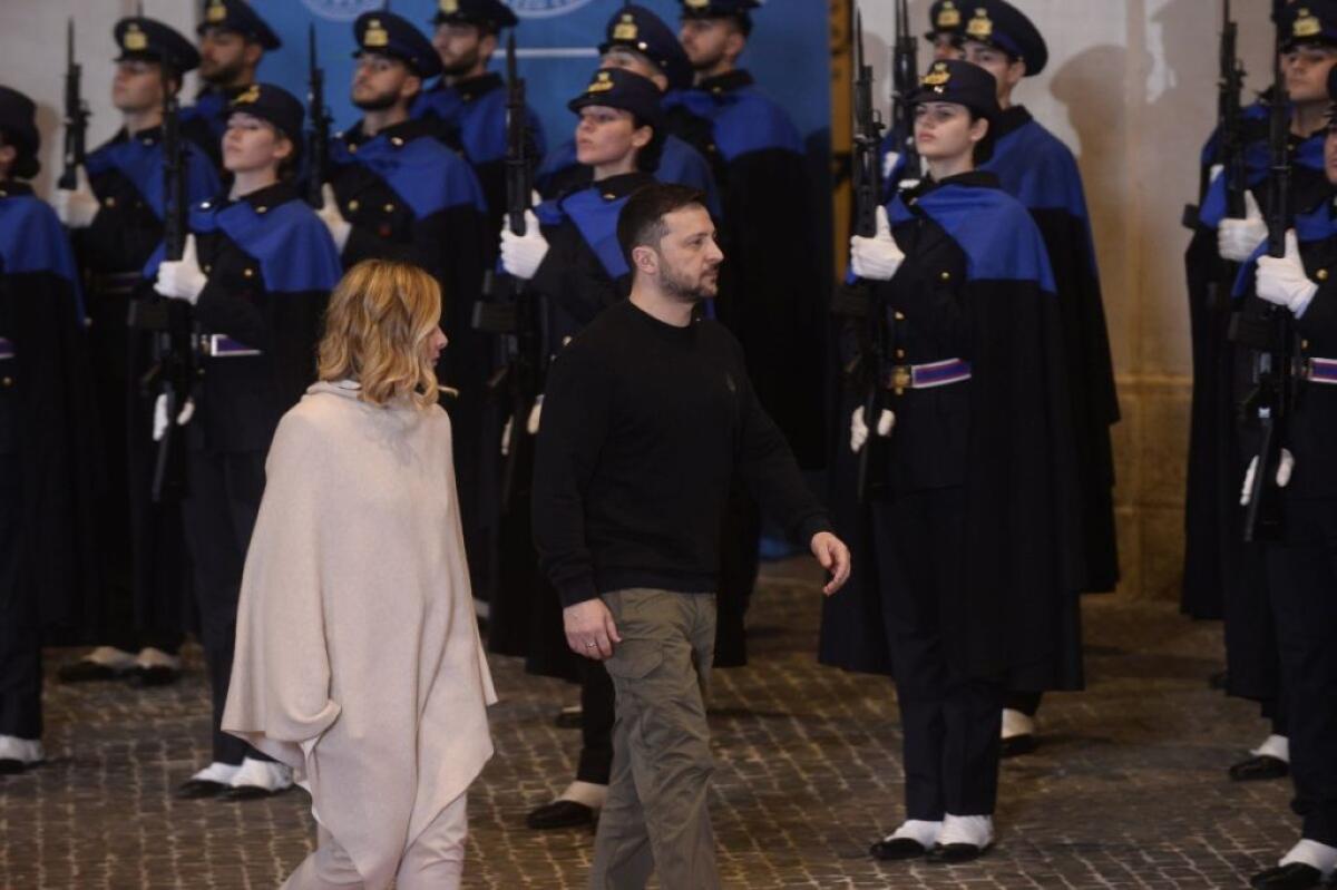 Zelensky “Grati all’Italia per il sostegno alla nostra difesa aerea” - 