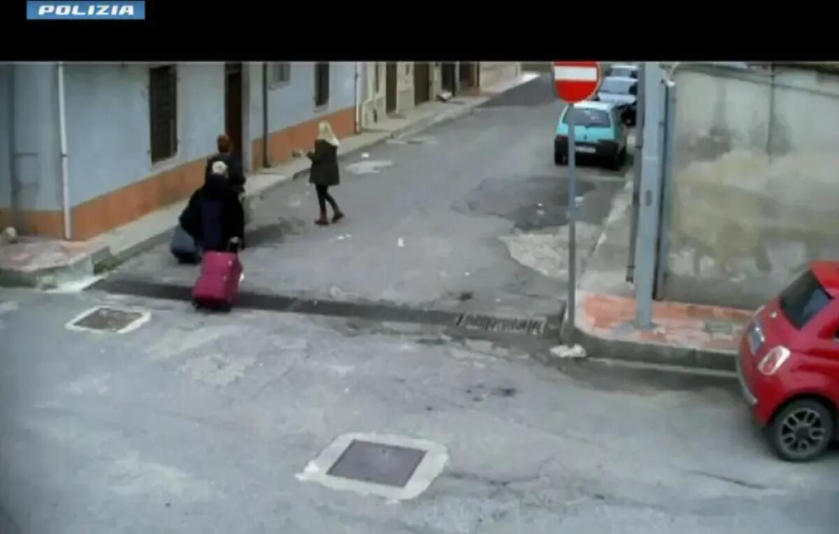 Favorivano ingresso migranti per sfruttarli come manodopera, 9 arresti - 