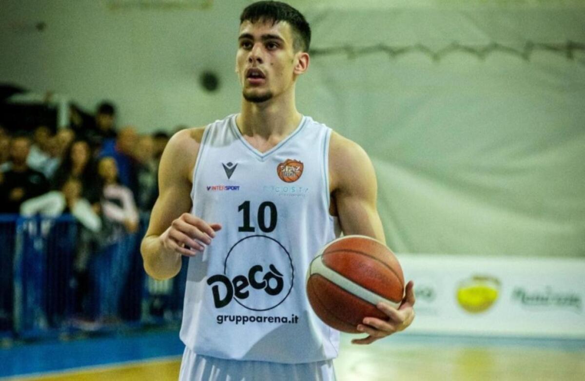 Gela Basket, presa l'ala montenegrina Vasilije Musikic - 