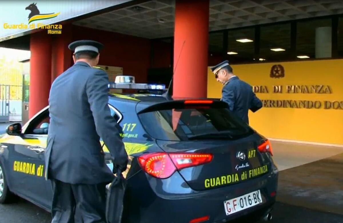 Traffico di droga al “Laurentino 38” a Roma, 27 arresti -