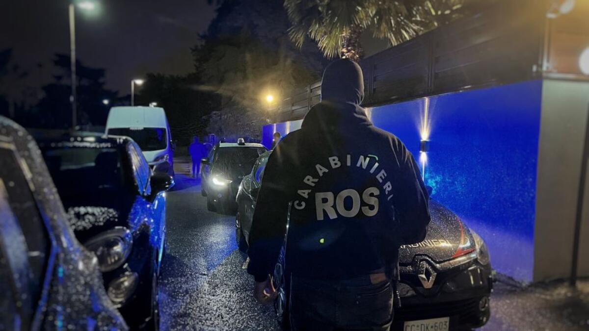 Camorra, 25 arresti per corruzione e voto di scambio - 