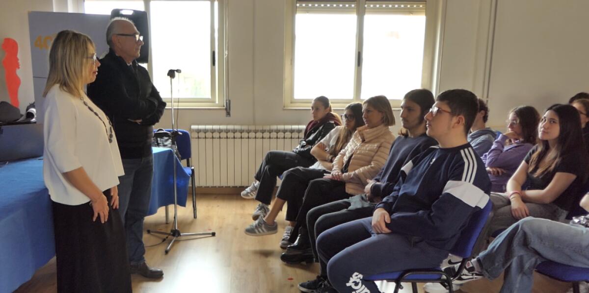 Patentino digitale: al liceo Tred parte la seconda tappa del percorso Corecom Sicilia -