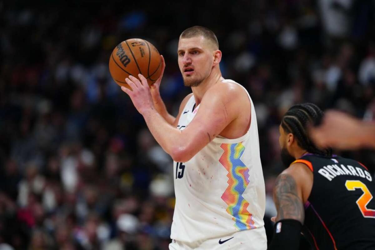 Cleveland fa 13, Denver vince all’overtime con super Jokic - 