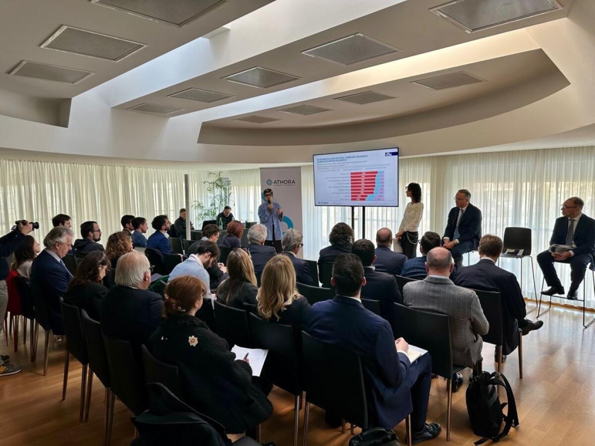 Osservatorio Athora Italia, al centro il binomio italiani-risparmio -