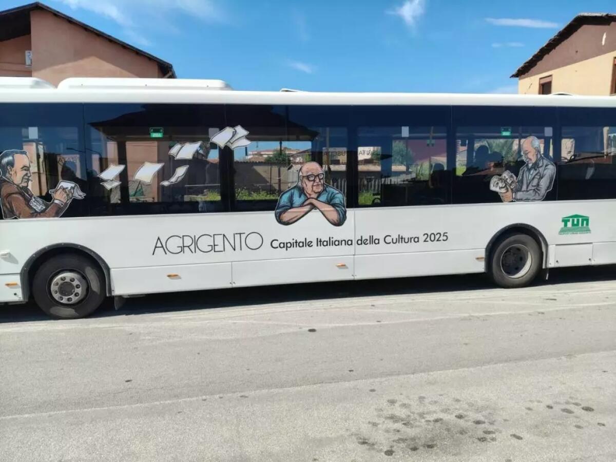 Ad Agrigento i Bus della cultura con Pirandello, Sciascia e Camilleri - 