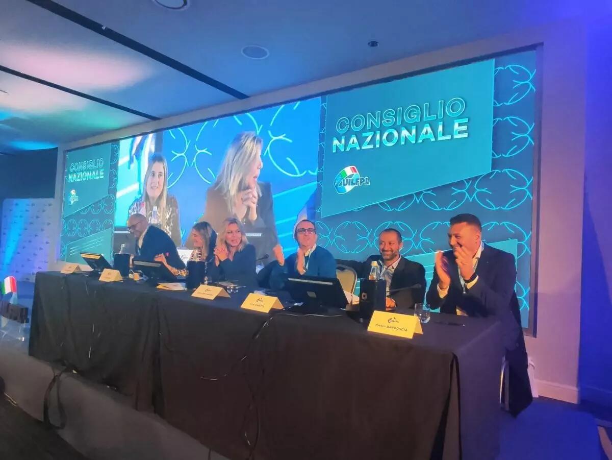 Uil Fpl “No a contratti al ribasso, difendiamo il lavoro pubblico” -