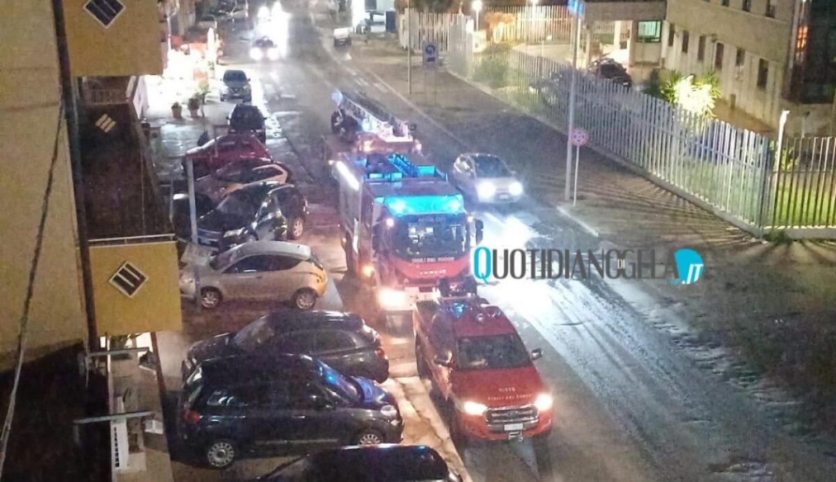 Via Venezia, rischio incendio in un'abitazione: intervenuti i vigili del fuoco - 