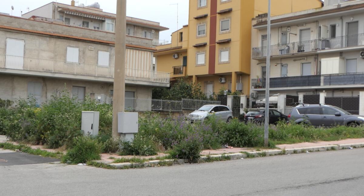 Regina Pacis, la parrocchia si fa carico delle richieste dei residenti -