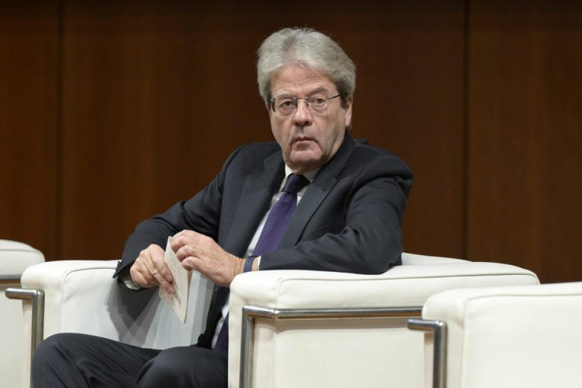 Gentiloni “L’eclissi dell’Occidente in diretta, Meloni scelga” -
