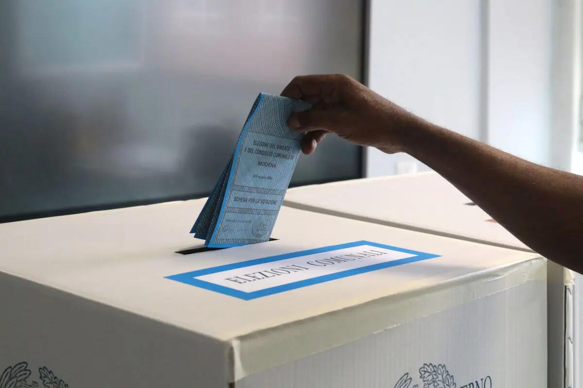 Amministrative, comuni al voto il 25-26 maggio. Eventuali ballottaggi 8-9 giugno -
