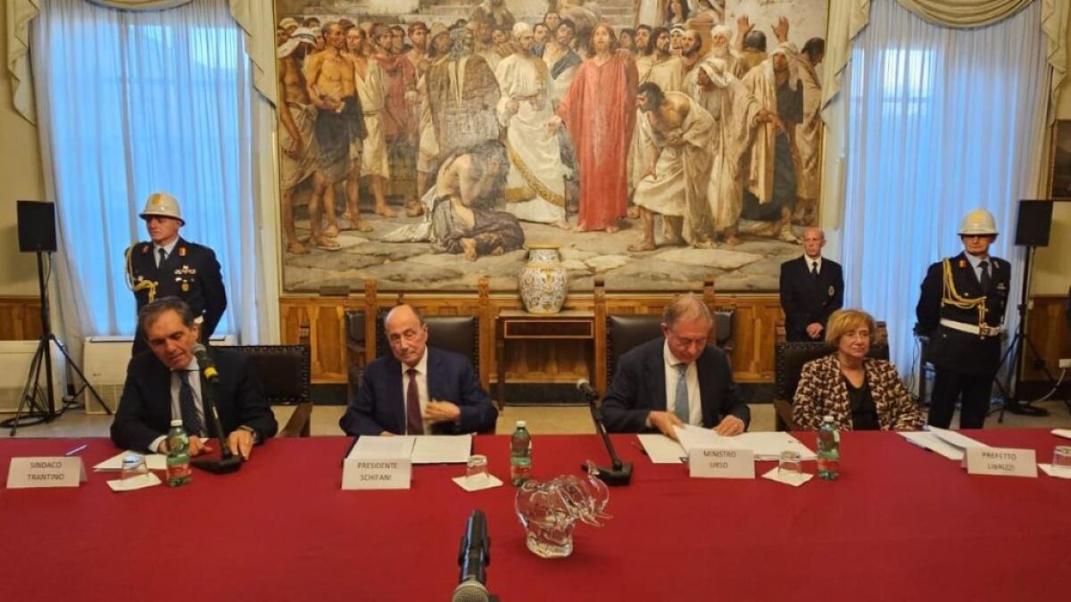 Urso e Schifani a Catania per la vertenza STM, “Governo e Regione pronti ad agire” - 