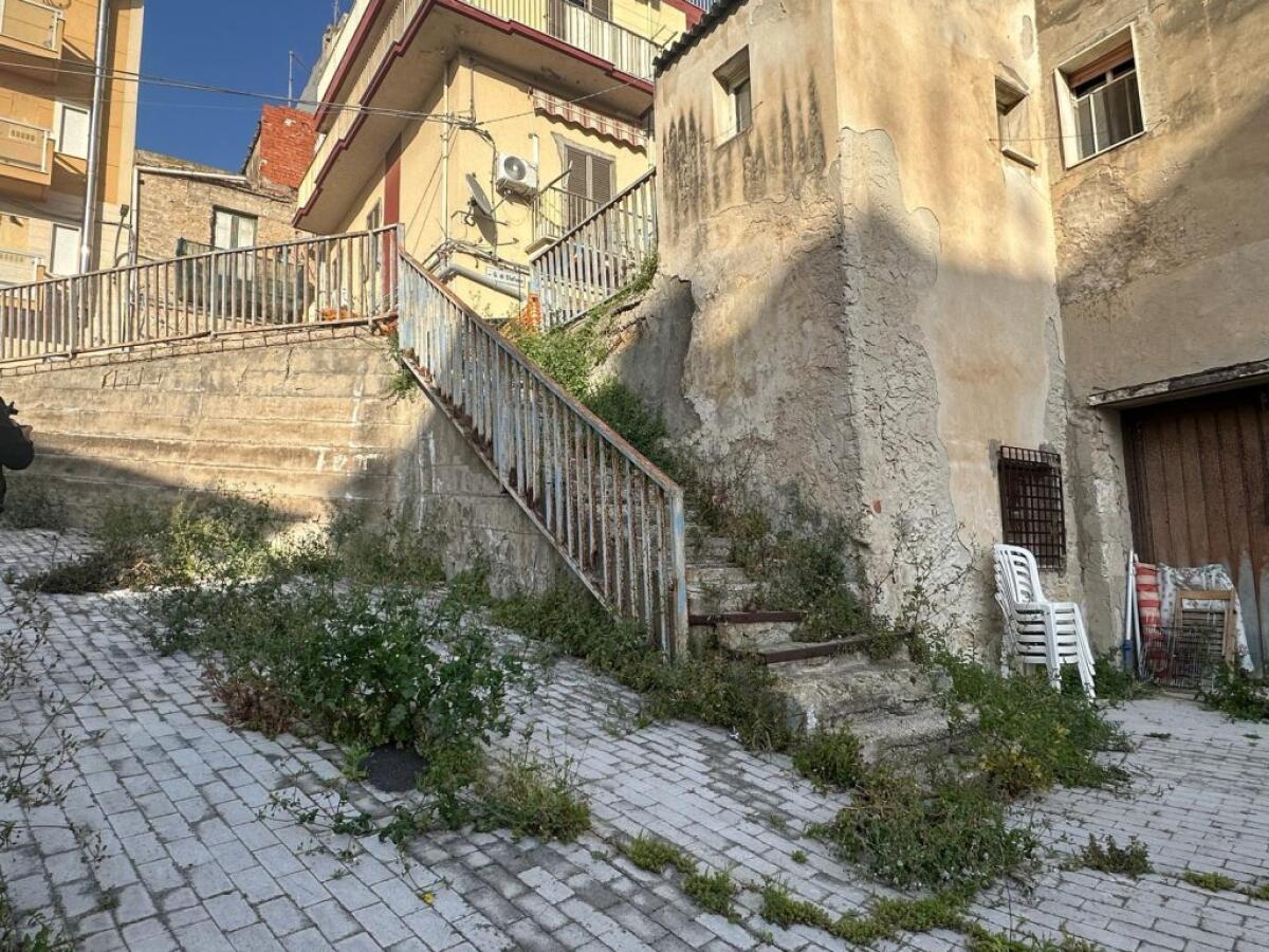 Chiano Sulfareddu: tra degrado e speranza di rilancio - 