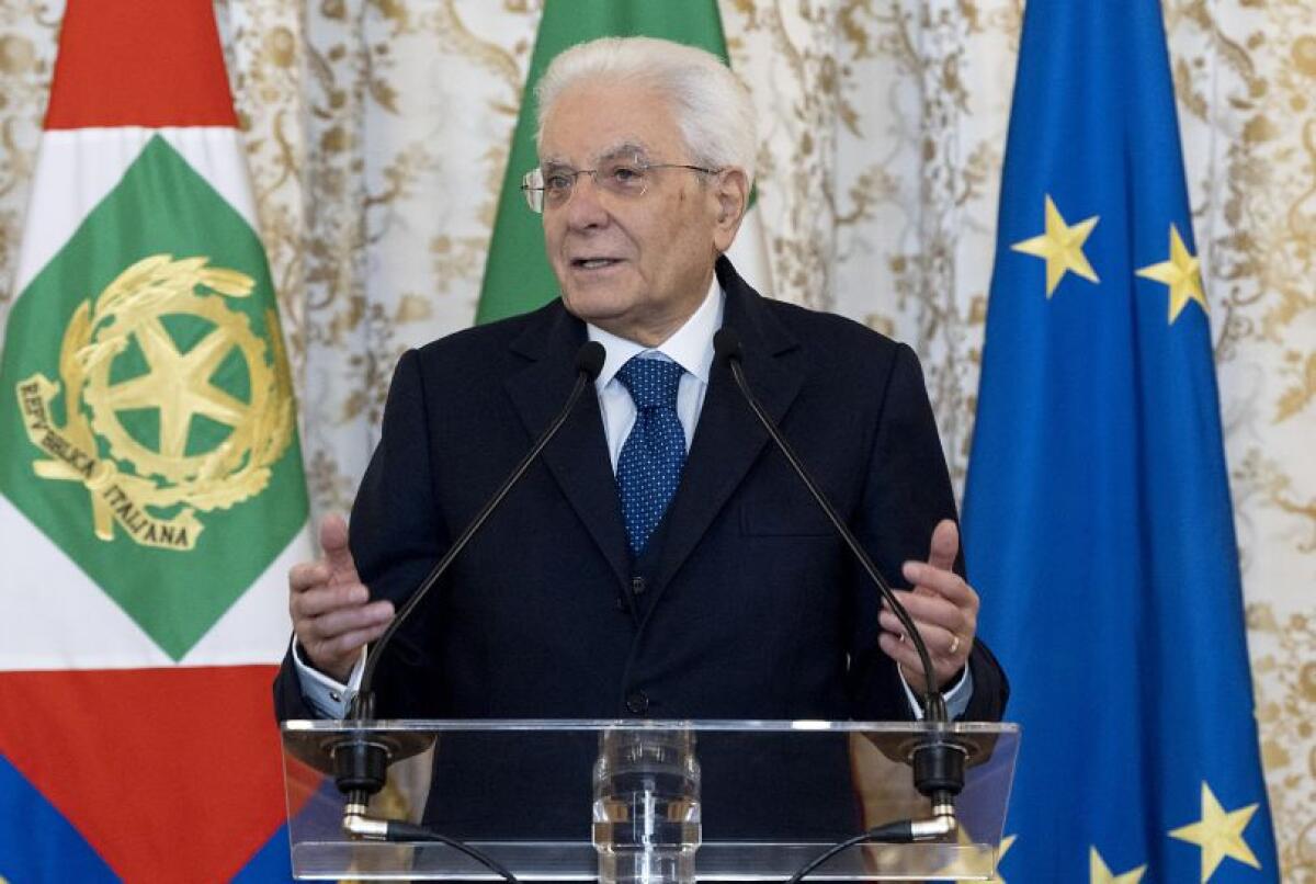 Mattarella “Sanità fondamentale, contrastare le aggressioni” -