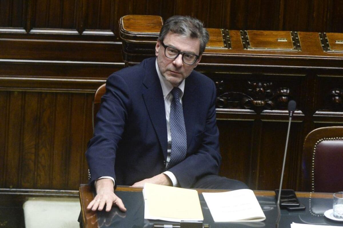 Giorgetti “Presto provvedimenti contro il caro energia” - 