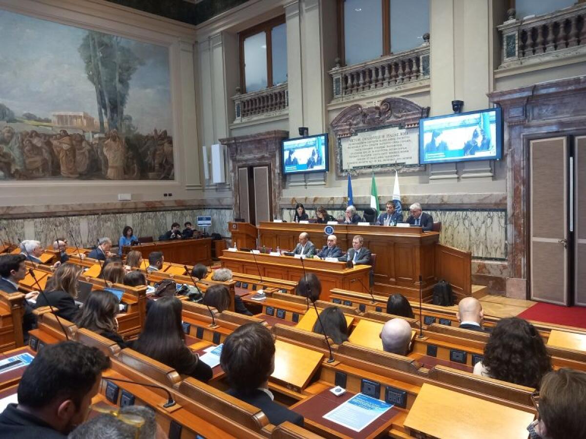 Acqua, nel 2023 gli investimenti salgono a 65 euro annui per abitante - 