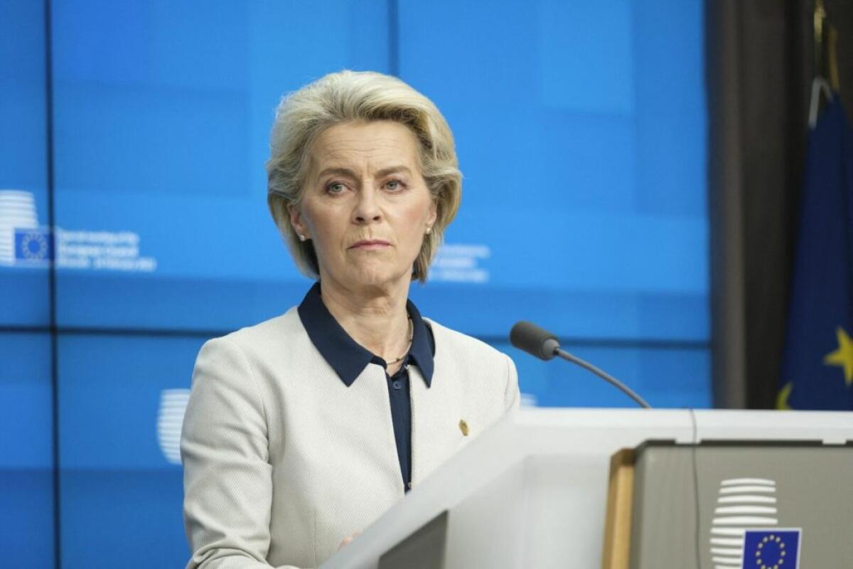 Ursula von der Leyen “La via per pace è la forza, l’Ue sostiene Kiev” -