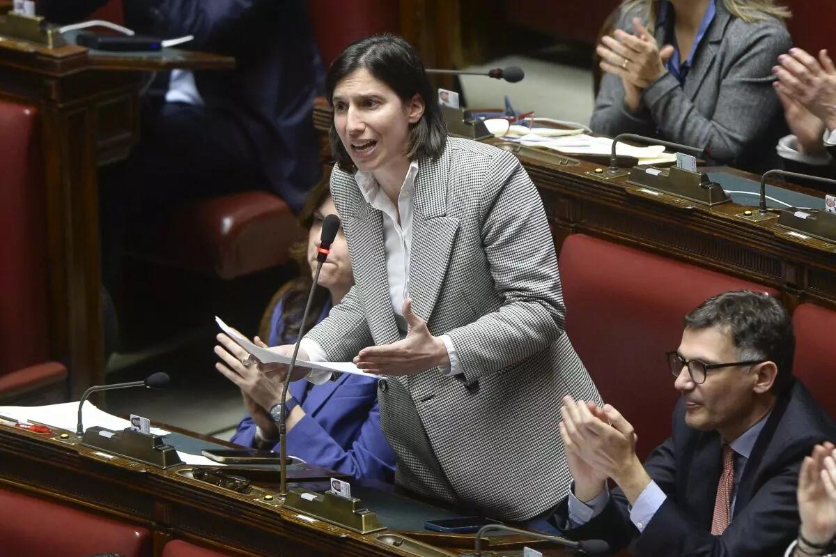 Lavoro, Schlein “Meloni ha in testa un Paese che compete al ribasso” -