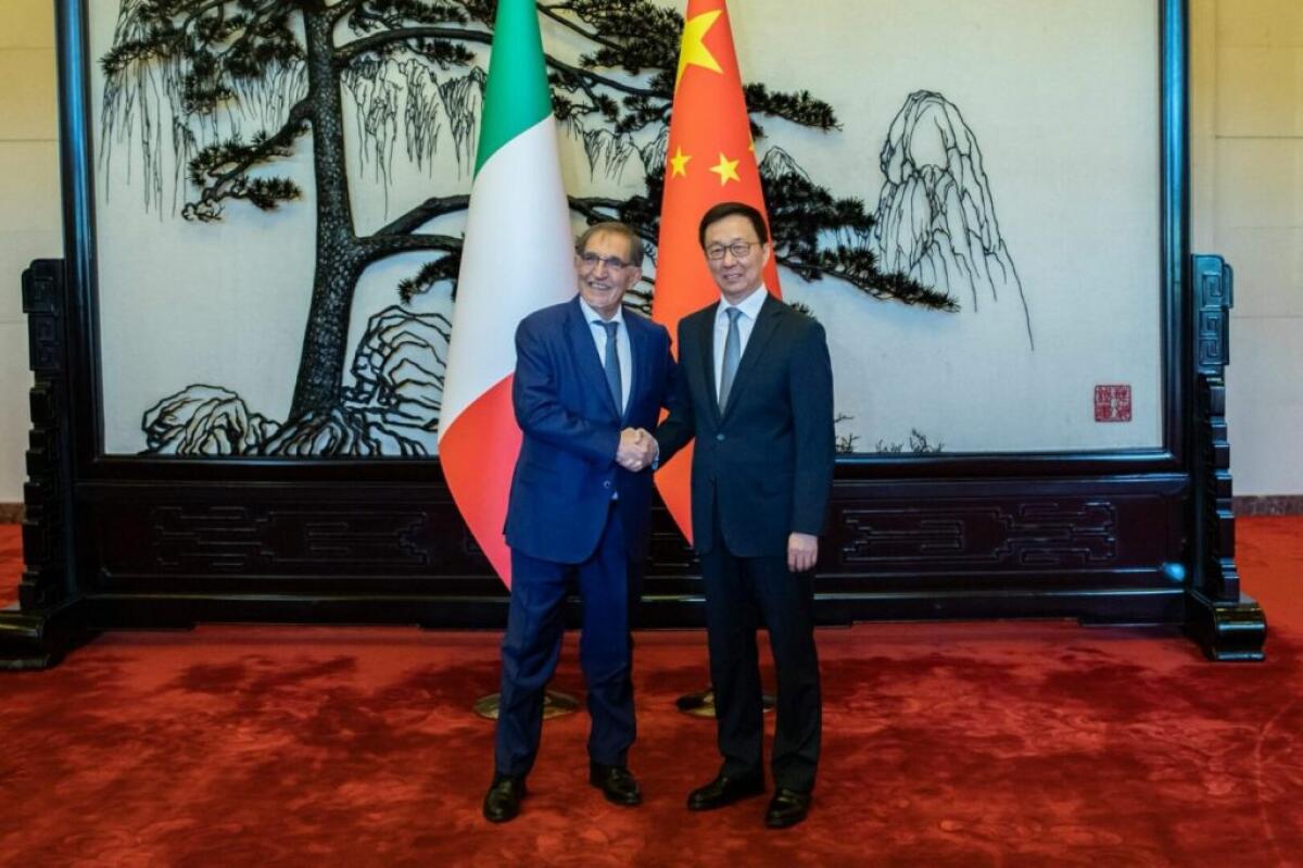 La Russa incontra il vicepresidente cinese Han Zheng -