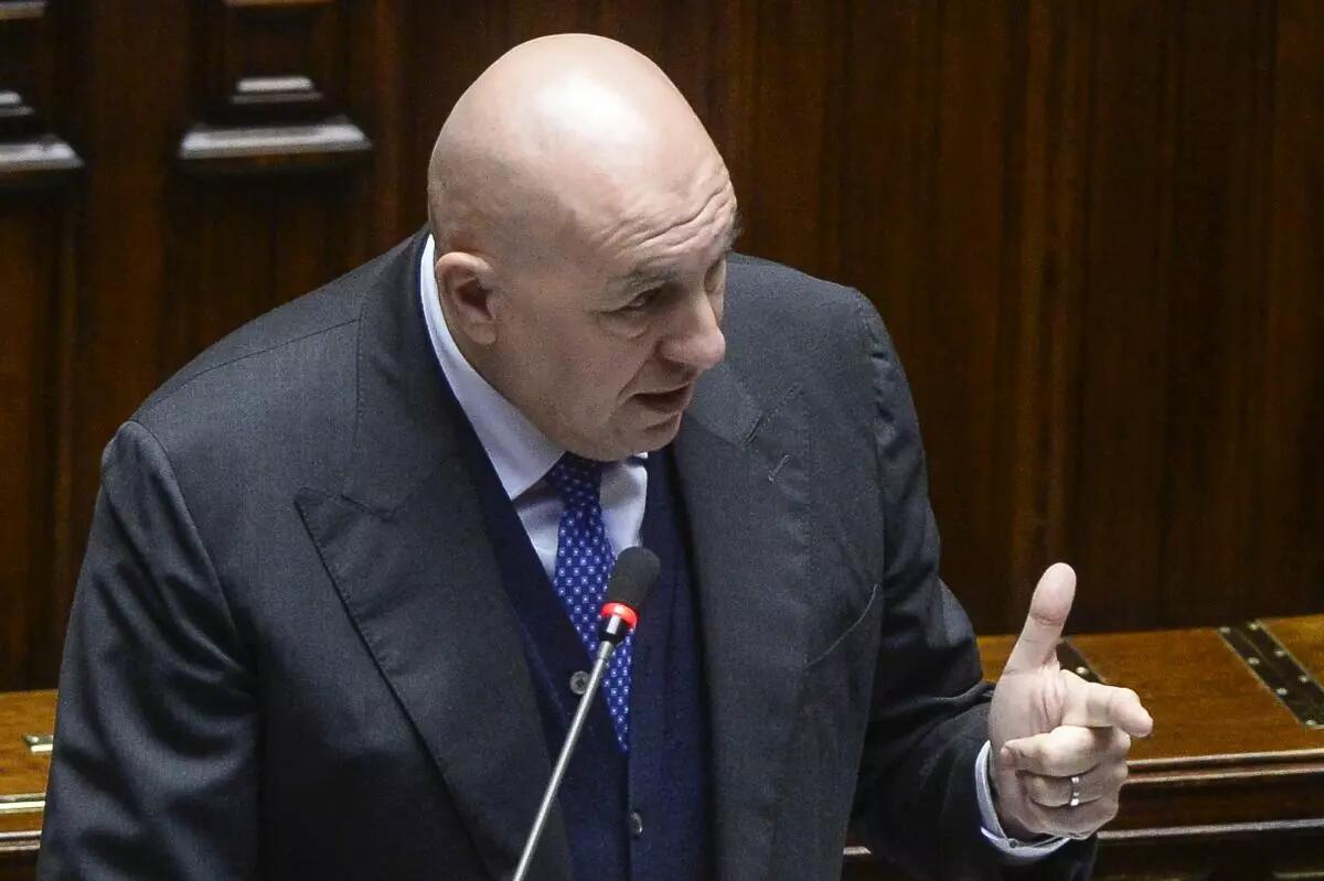 Crosetto “La Nato unico ombrello difensivo utilizzabile” - 