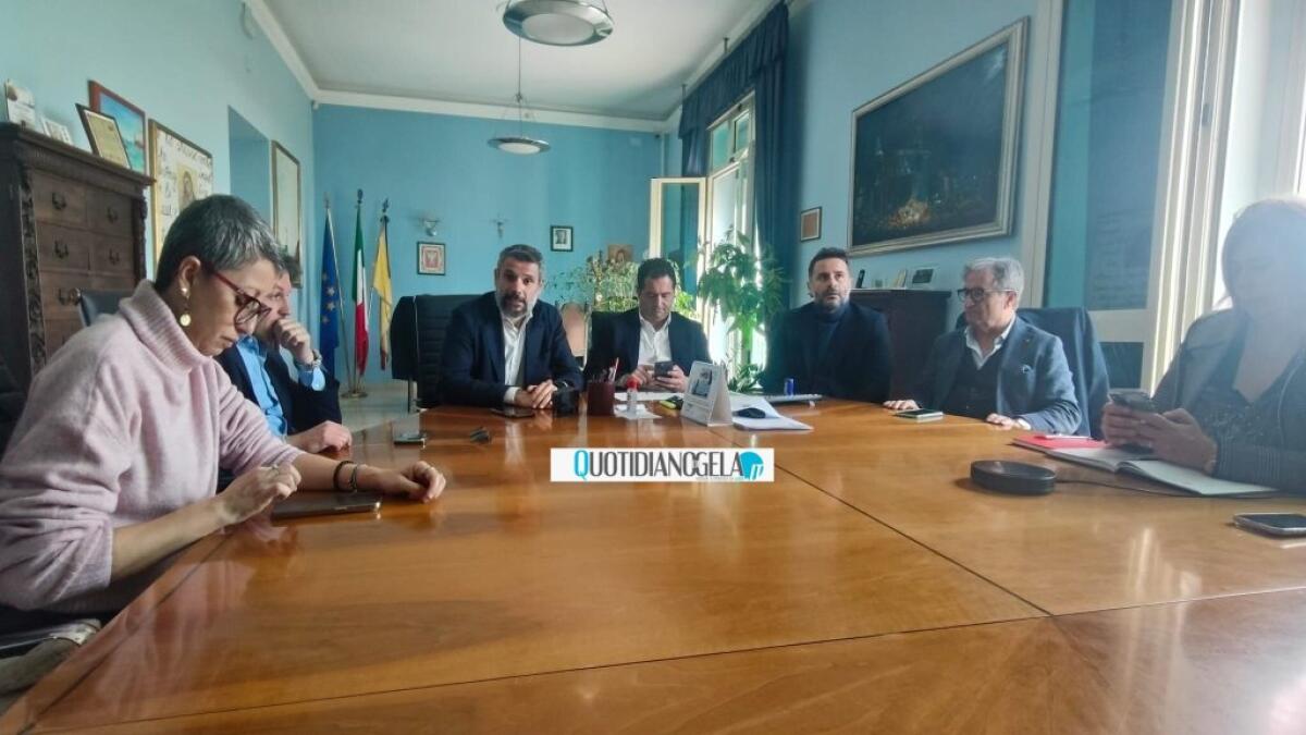 Trasporto pubblico si cambia, via Ast: "Avviso per un servizio finalmente efficiente" -
