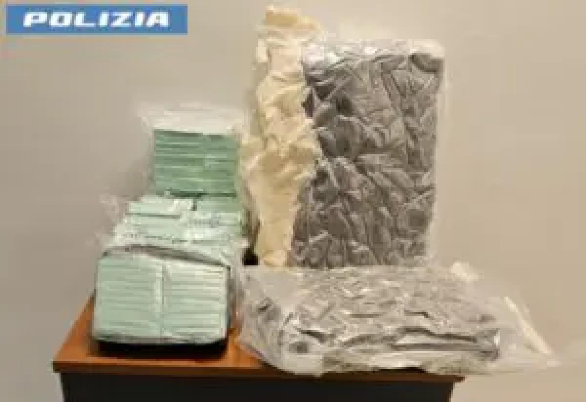 Pusher trovato con 11 Kg di droga in auto diretto a Pomezia, arrestato - 