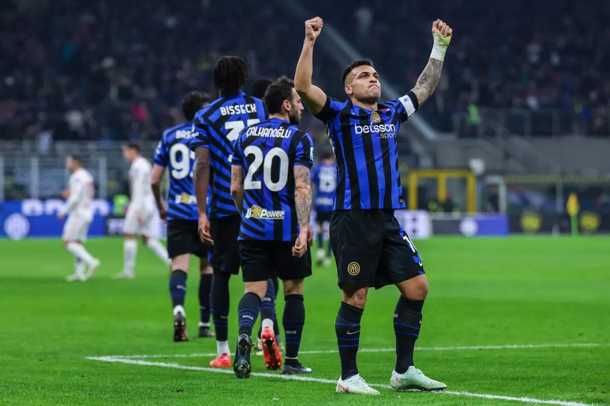 Il Monza sogna e poi crolla a San Siro, l’Inter vince 3-2 - 