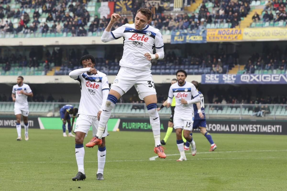 Retegui scatenato, l’Atalanta vince 5-0 a Verona -