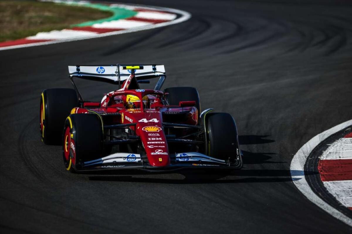 Hamilton in pole position nella Sprint Race in Cina -