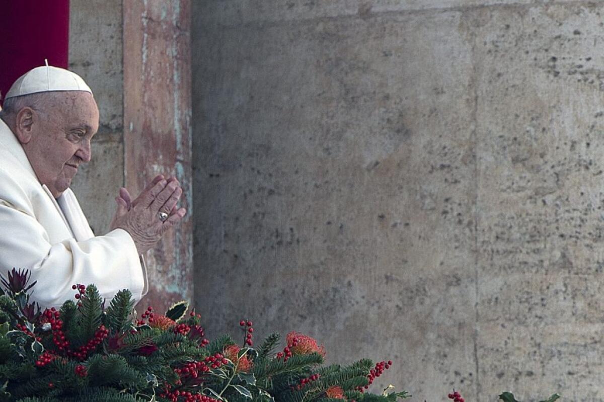Papa Francesco ai pellegrini di Napoli “Ho sentito il vostro sostegno” -