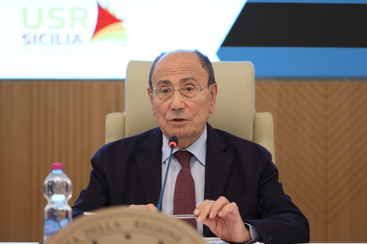 Schifani “Governare la Sicilia è pesante, ma riaccetterei” -