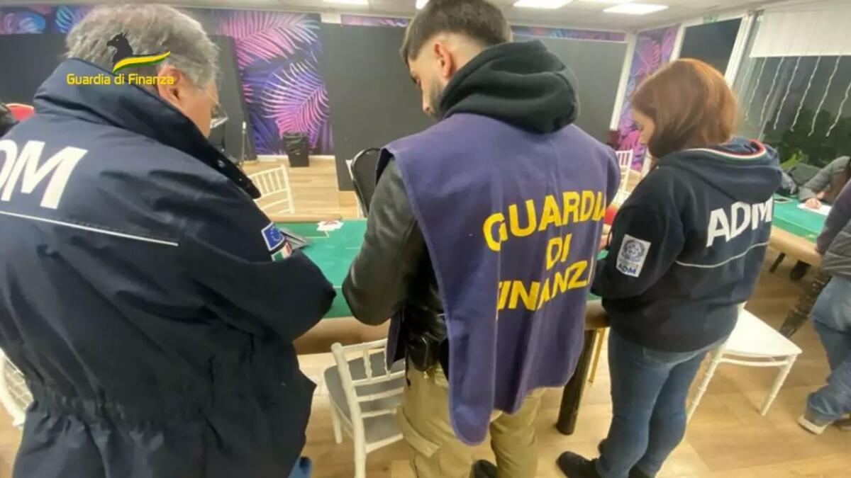 Scoperte due bische clandestine a Palermo, denunciati 7 organizzatori -