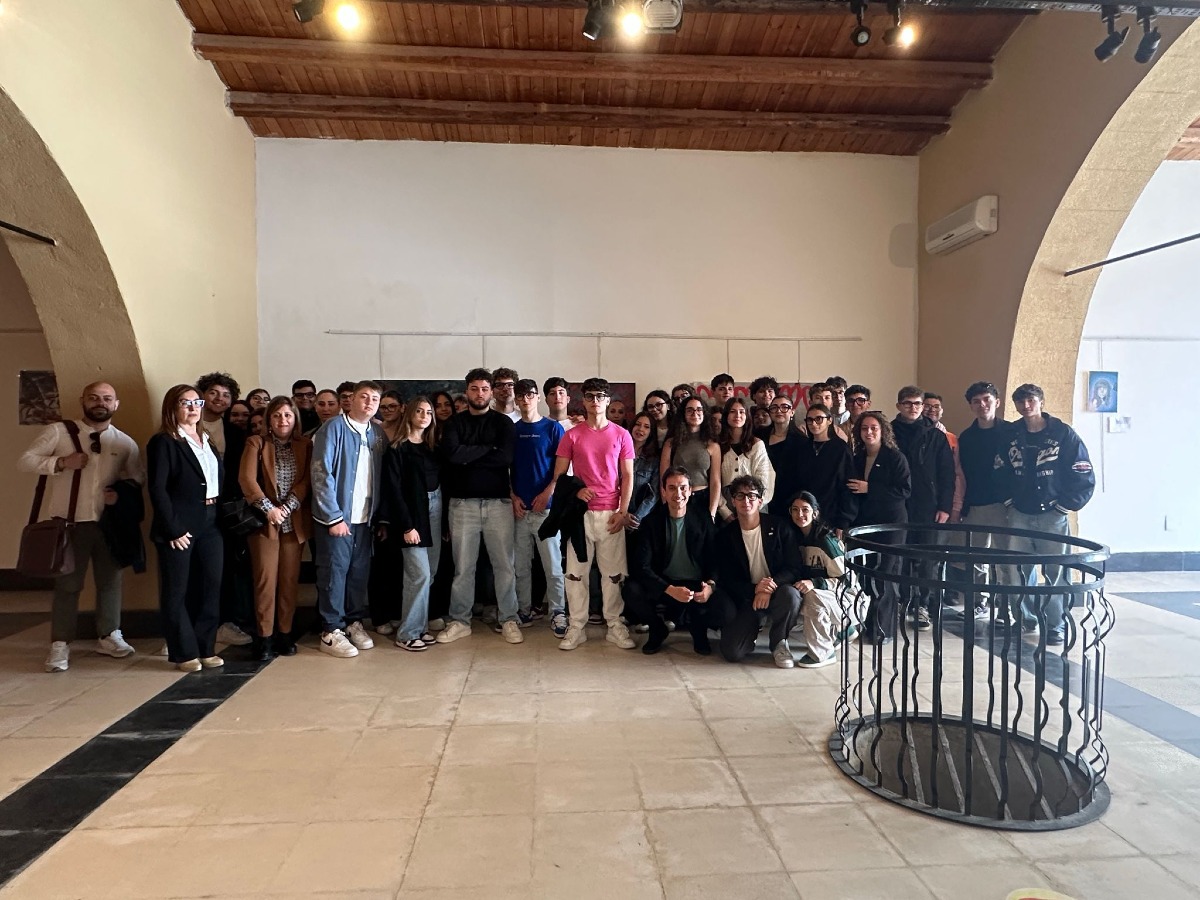 L’arte che celebra la mente e il tempo al palazzo ducale