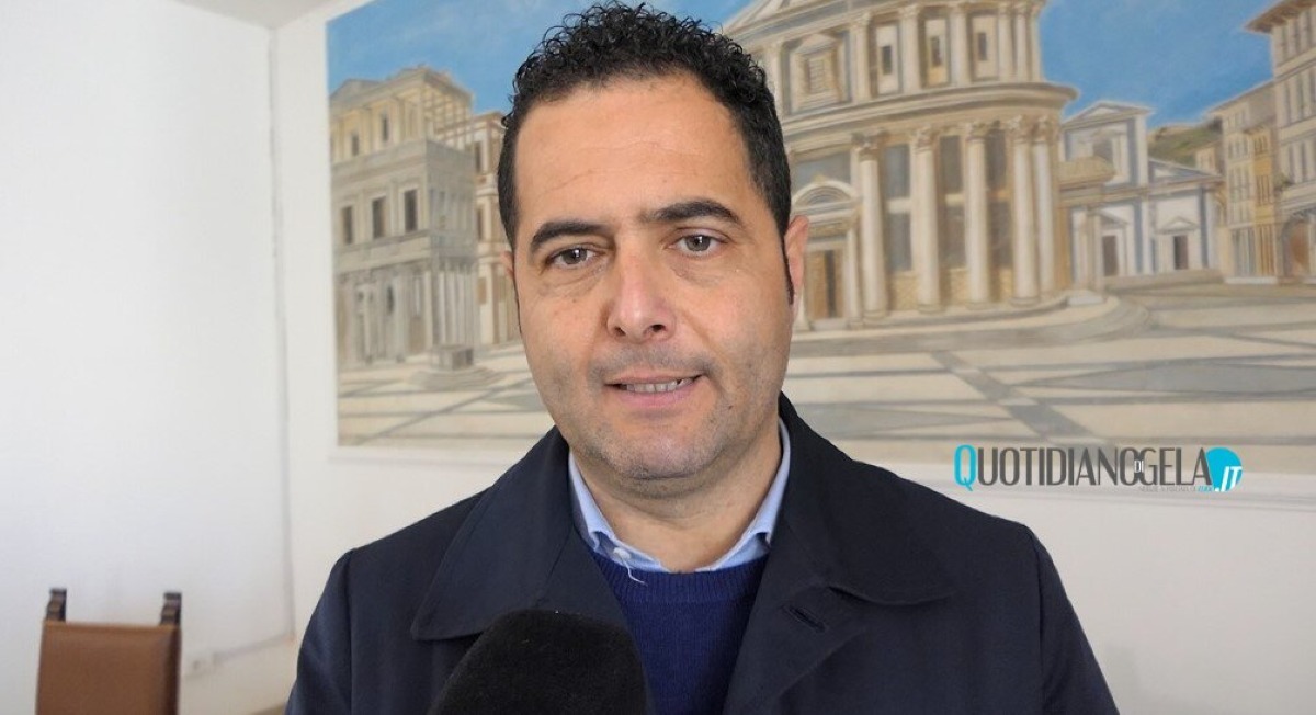 "Basta liti o azzero la giunta", Di Stefano: "Pensino alla città e non alle regionali"