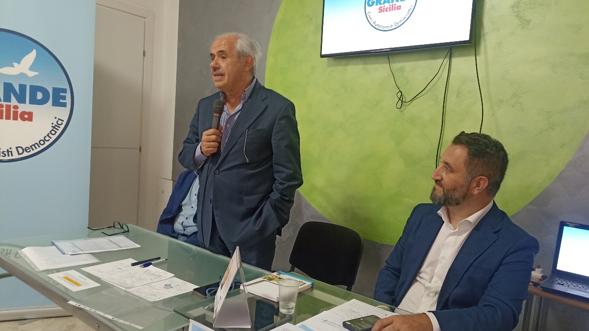 Lombardo: "Modello Gela vince perché Pd e M5s hanno sostenuto il centrista Di Stefano"